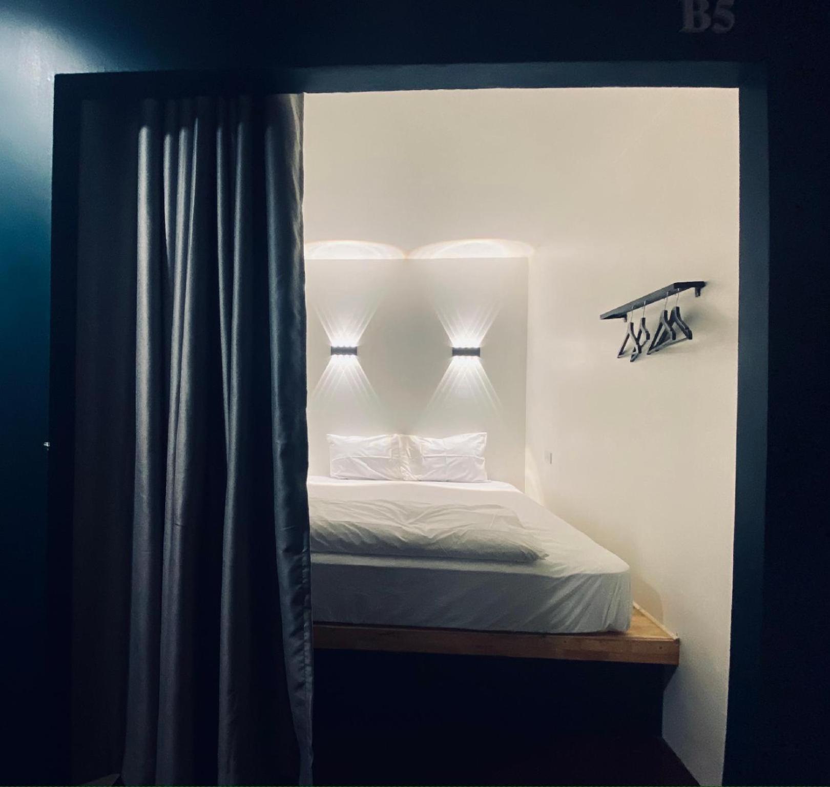 Forgotten Hostel Silom Bangkok Kültér fotó